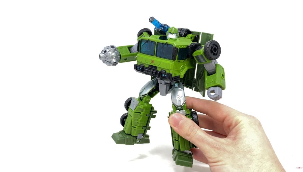 Transformers Legacy Bulkhead In Hand Image  (22 of 56)